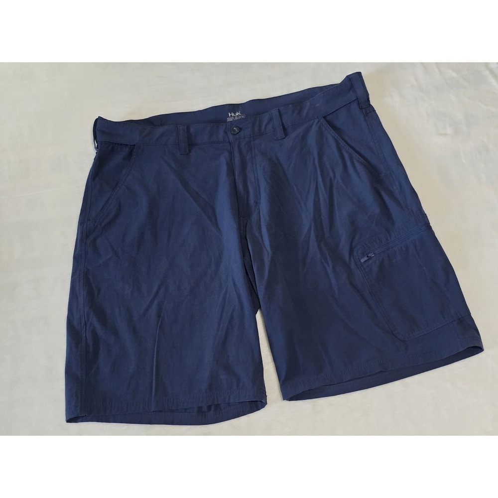 Huk Fishing Mens XXL Navy Blue Cargo Shorts Breathable